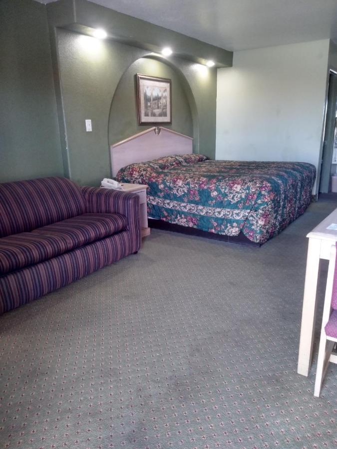Budget Inn San Antonio Downtown I-10 East Extérieur photo