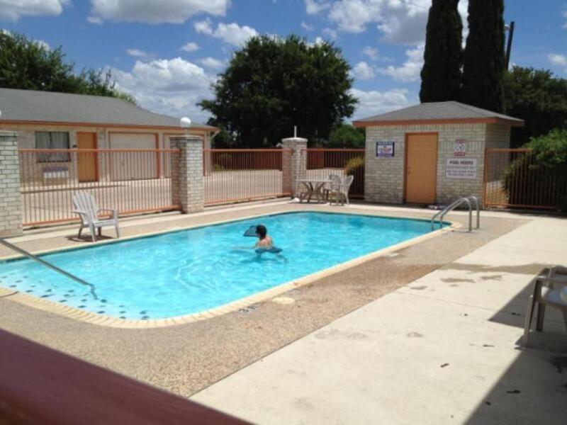 Budget Inn San Antonio Downtown I-10 East Extérieur photo